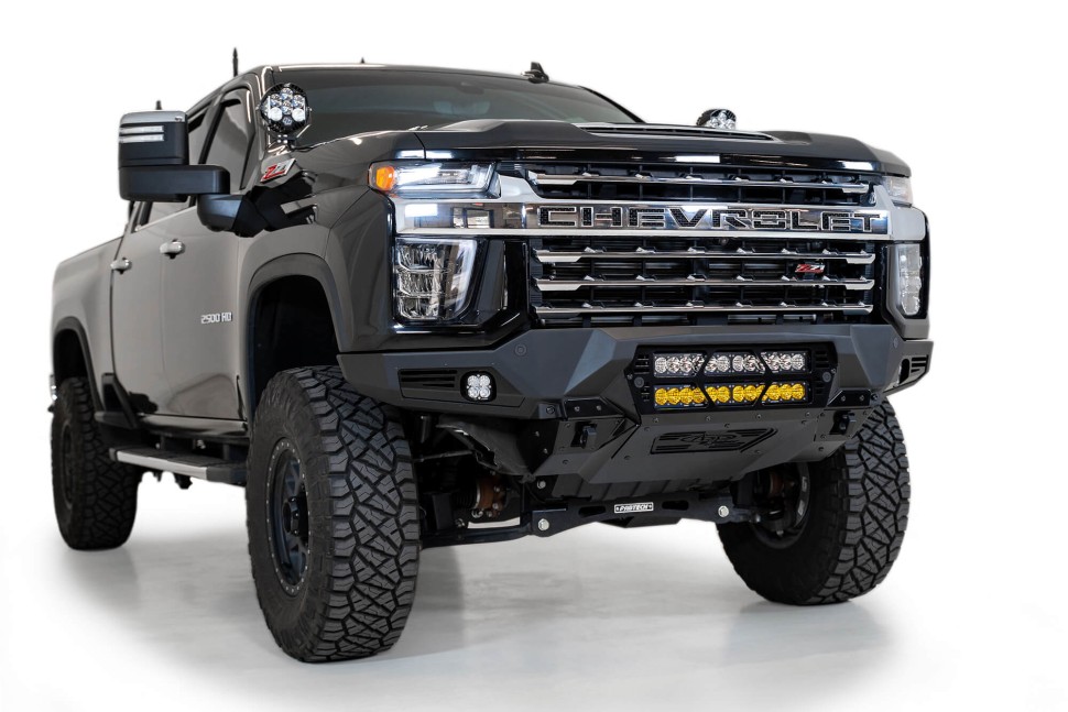 Передний бампер Chevrolet Silverado 2500/3500 20-23 Addictive Desert Designs F270012140103
