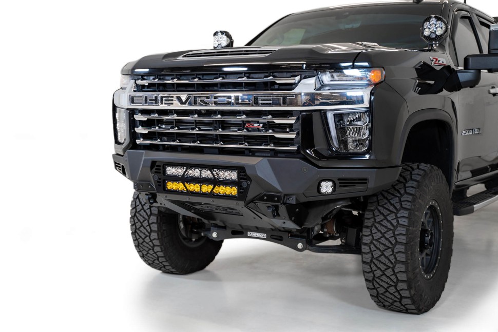 Передний бампер Chevrolet Silverado 2500/3500 20-23 Addictive Desert Designs F270012140103