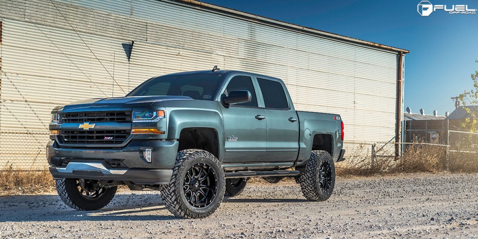 Колесный диск Fuel Off Road Vandal Gloss Black Milled 17x9 ET+1 D62717909850
