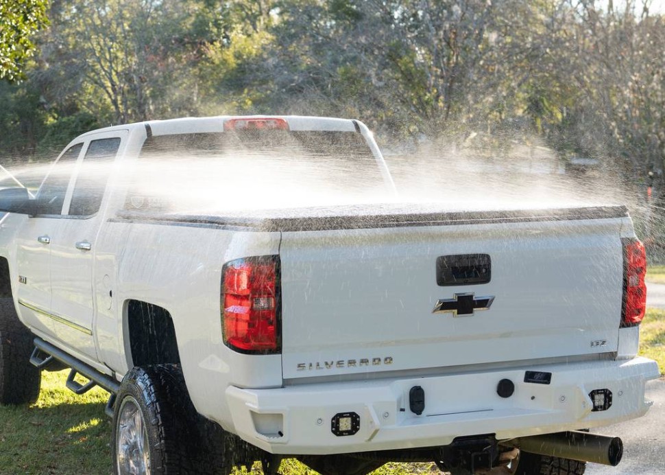 Крышка багажника складная мягкая Ford F-250/F-350 00-16 6'9" Trifecta ALX Extang 90720