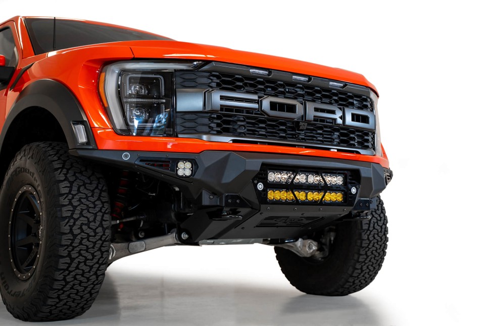 Передний бампер Ford F-150 Raptor/Raptor R 21-25 Addictive Desert Designs F210012140103