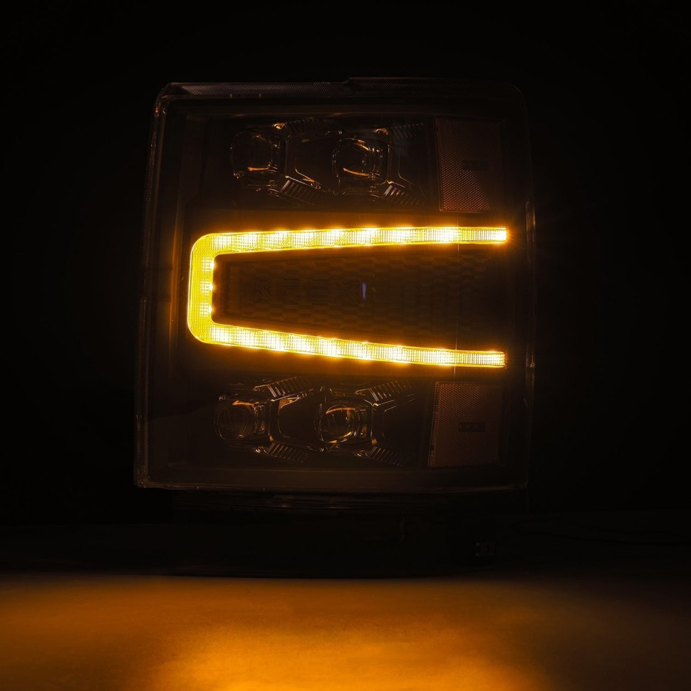 Комплект передних Led фар Chevrolet Silverado 1500 14-15 NOVA-Series AlphaRex 880239