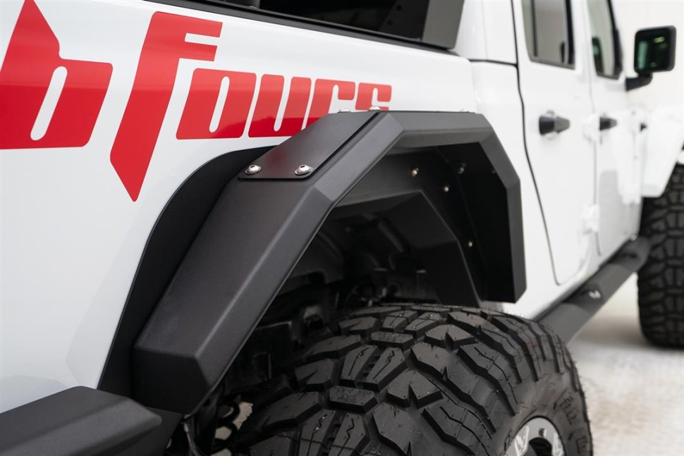 Задние крылья с расширителями Jeep Gladiator JT 20-26 Fab Fours JT1001-1