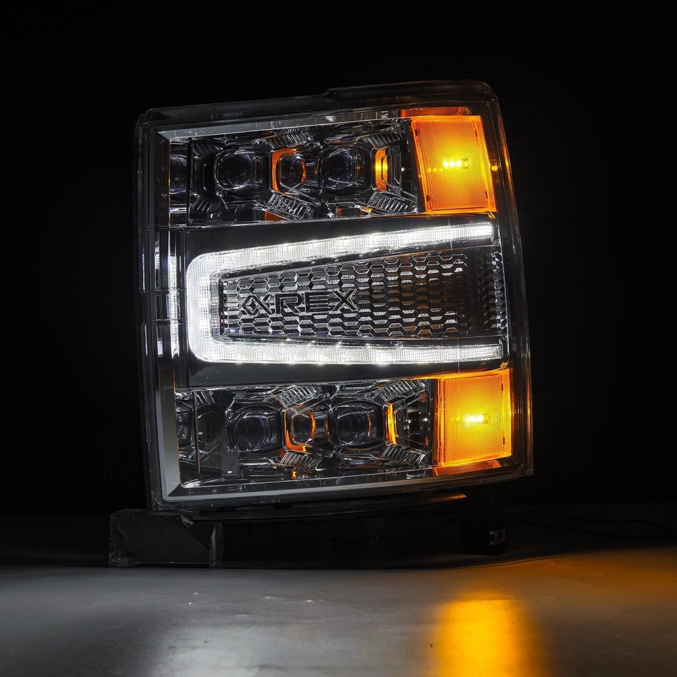 Комплект передних Led фар Chevrolet Silverado 1500 14-15 NOVA-Series AlphaRex 880240