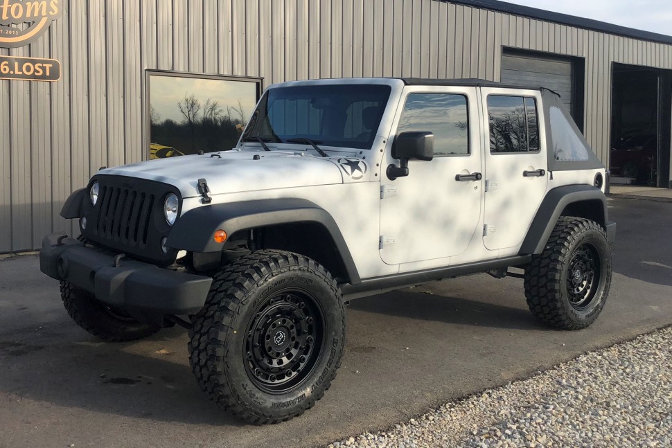 Колесный диск Black Rhino Arsenal Sand On Black 18x8 ET+38 1880ARS386130D84