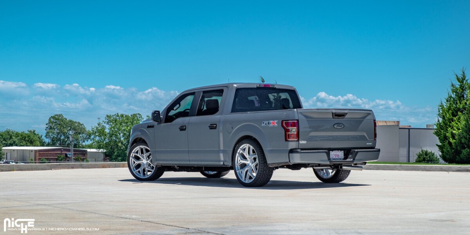 Колісний диск Niche Road Wheels Vice Suv Gloss Silver Brushed 24x10 ET+30 M233240089+30