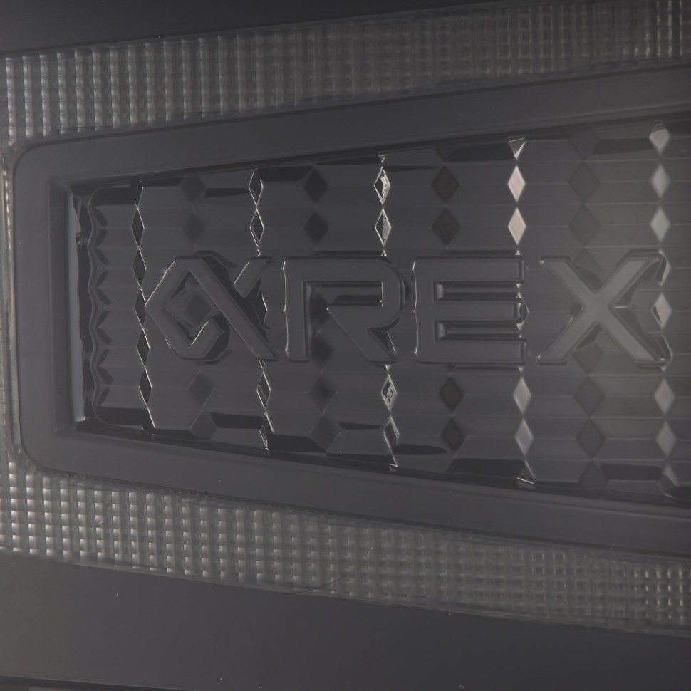 Комплект передних Led фар Chevrolet Silverado 1500 14-15 LUXX-Series AlphaRex 880244
