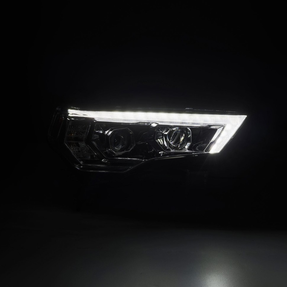 Комплект передних Led фар Toyota 4Runner 14-24 LUXX-Series AlphaRex 880812
