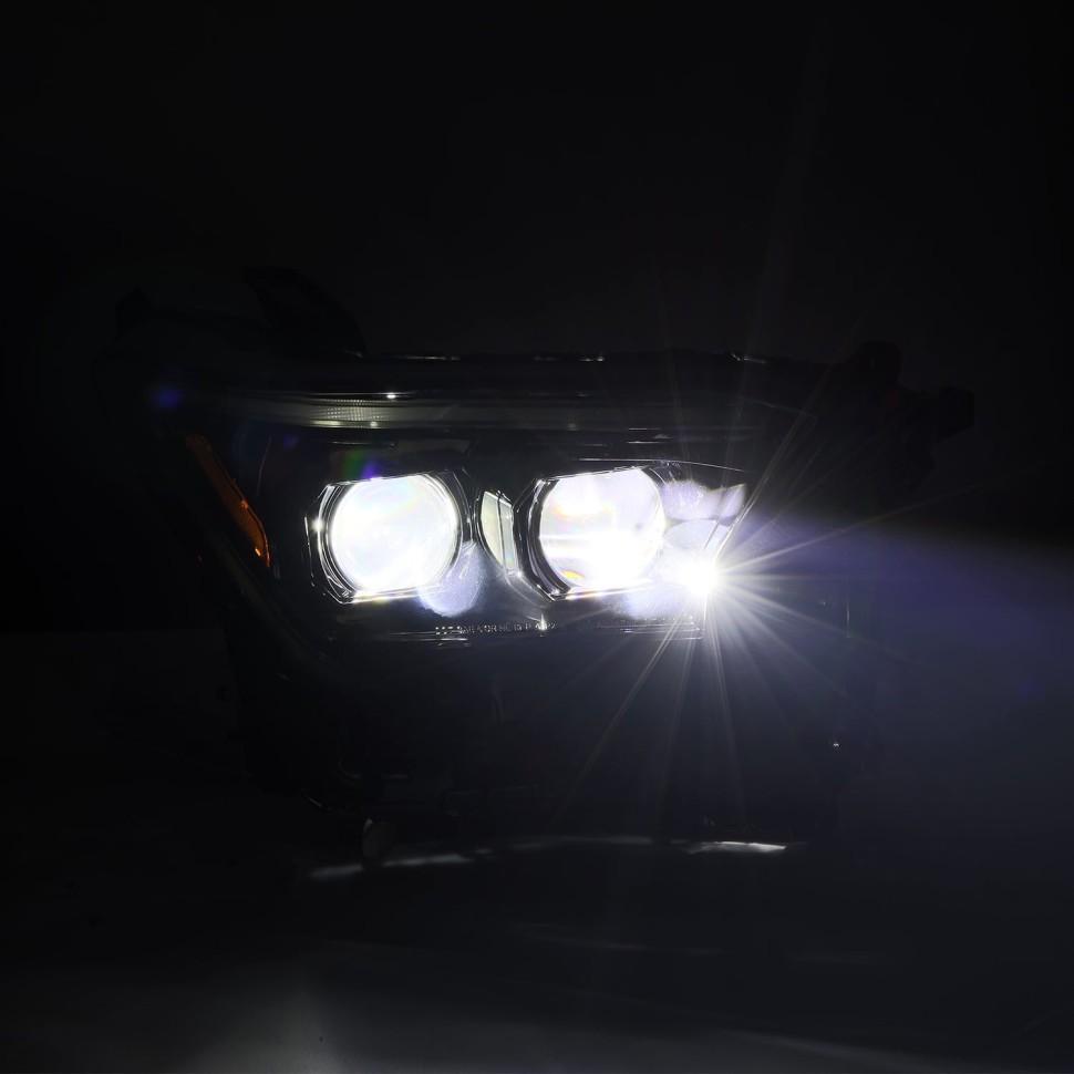 Комплект передних Led фар Toyota Tacoma/4Runner 24-26 LUXX-Series AlphaRex 880329