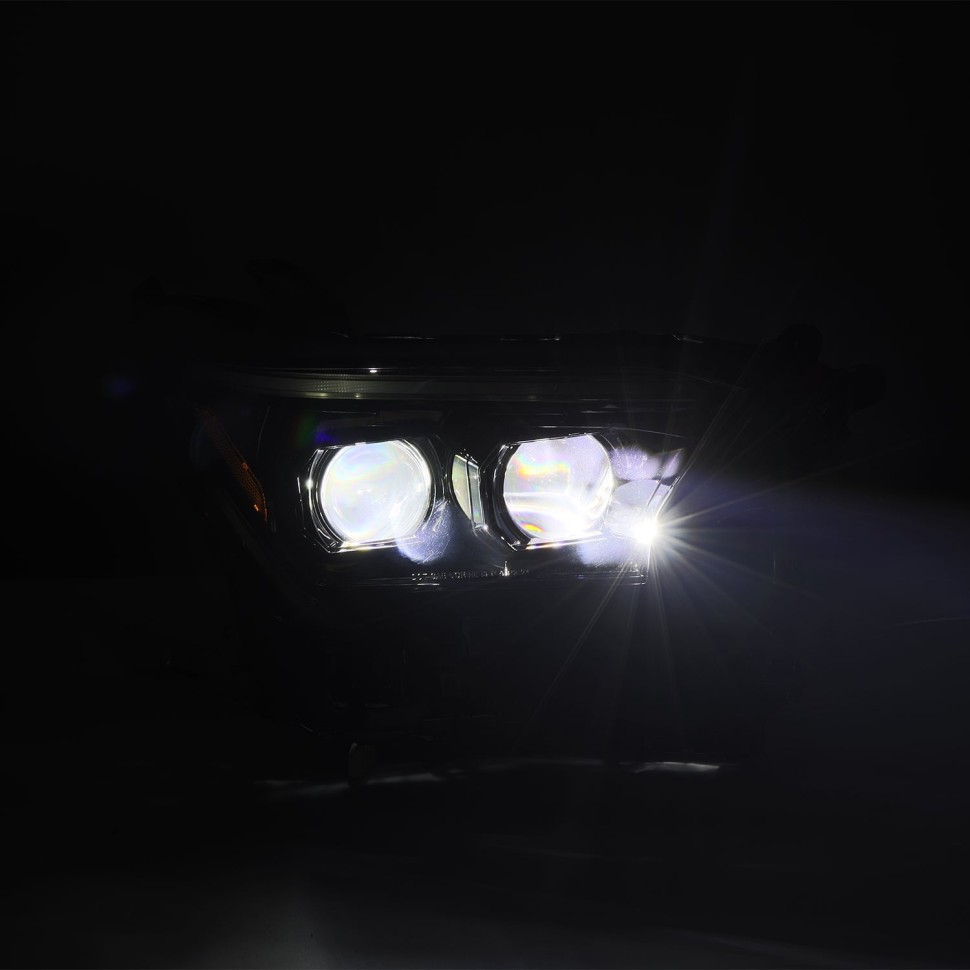 Комплект передних Led фар Toyota Tacoma/4Runner 24-26 LUXX-Series AlphaRex 880329