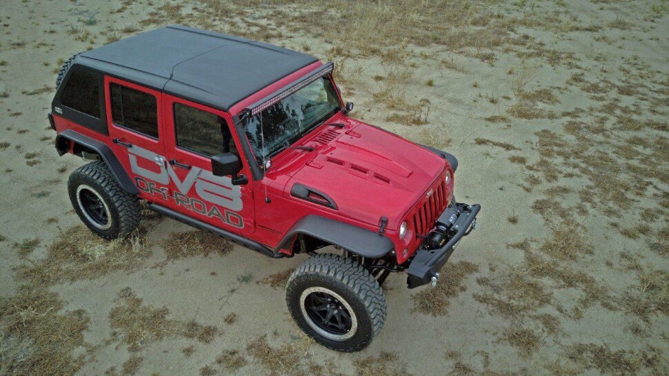 Теплорозсіювальний капот Jeep Wrangler JK 07-18 DV8 Offroad HDMB07-02