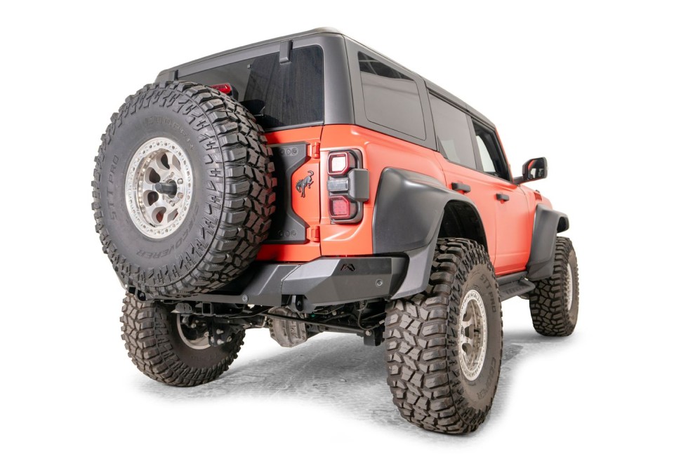 Задний бампер Ford Bronco Raptor 21-26 Premium Fab Fours BR22-Y5751-1