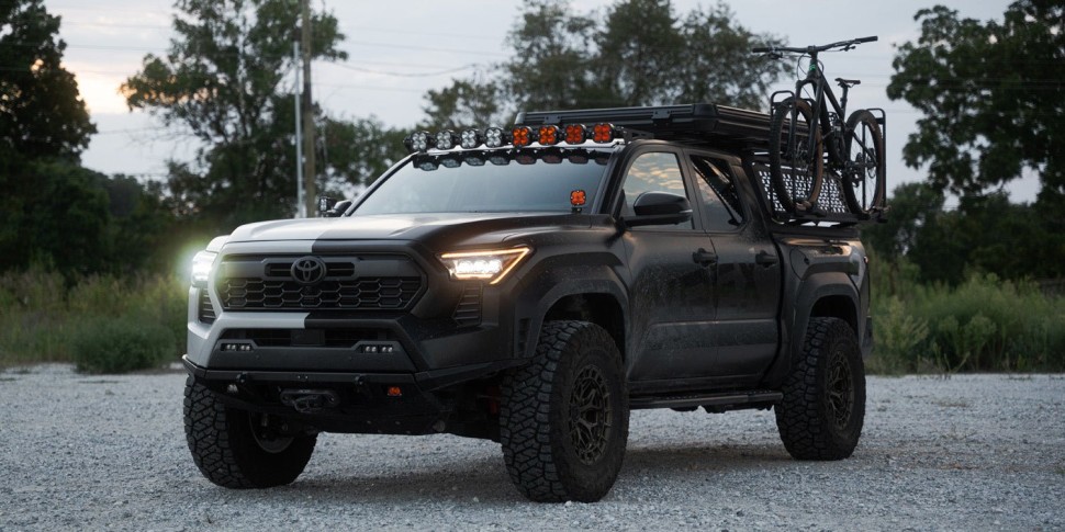 Комплект передних Led фар Toyota Tacoma/4Runner 24-26 NOVA-Series AlphaRex 880327