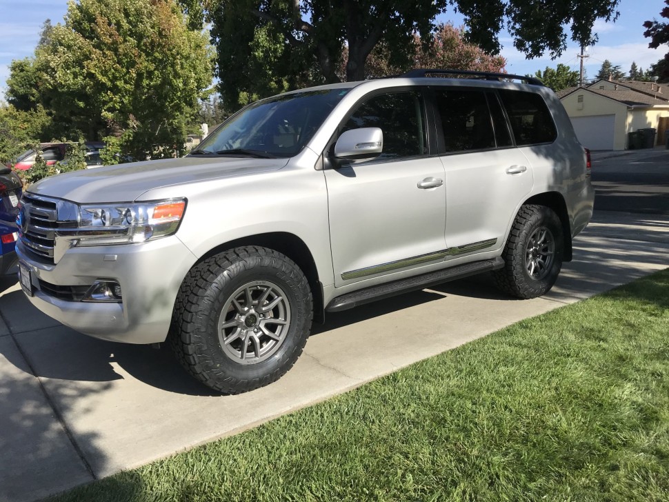 Колісний диск Icon Vehicle Dynamics Vector 6 Titanium 17x8.5 ET 2417858347TT