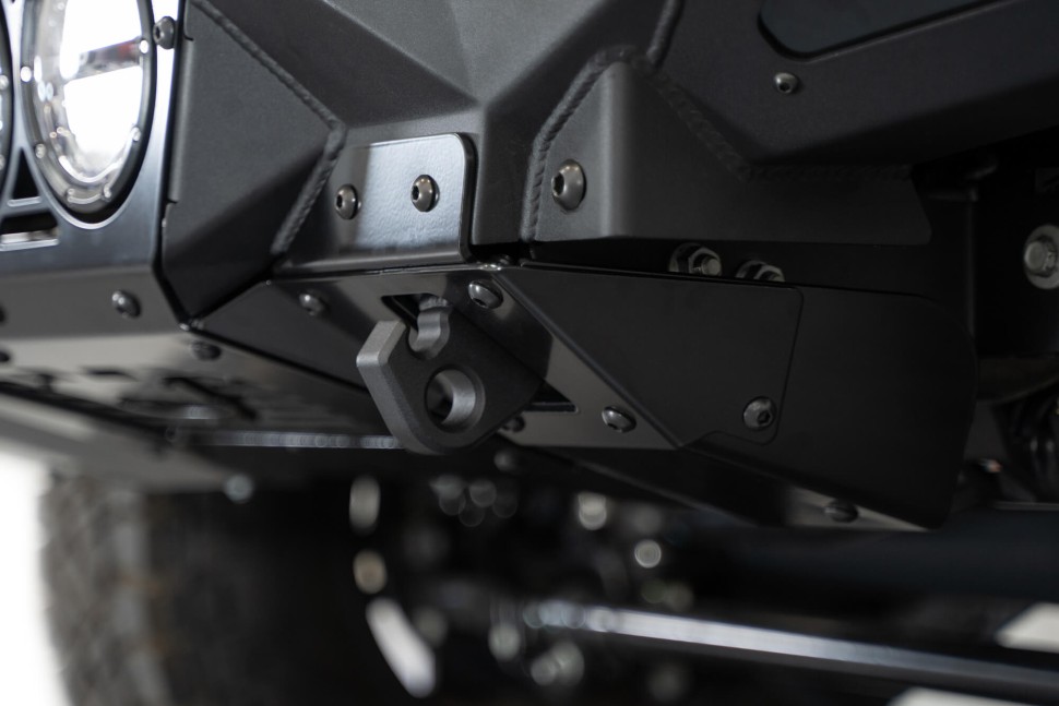 Передний бампер Ford F-250/F-350 23-25 Addictive Desert Designs F810014110103