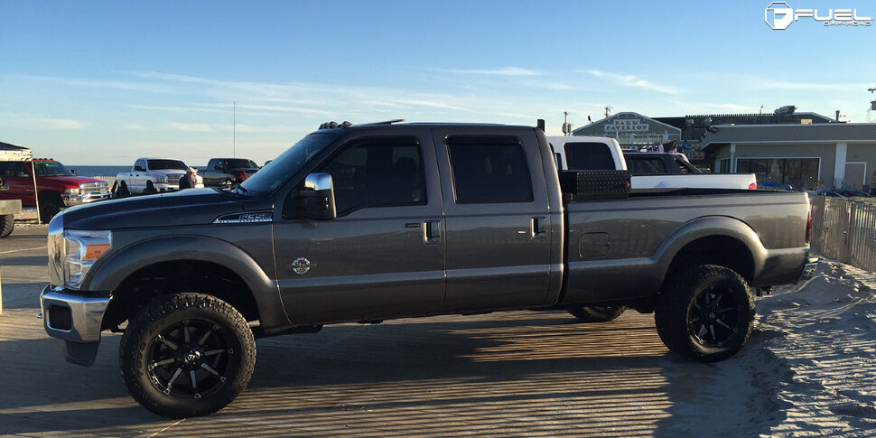 Fuel Off Road D55618909850 Coupler Wheel Matte Black Double Dark Tint 18x9 +1