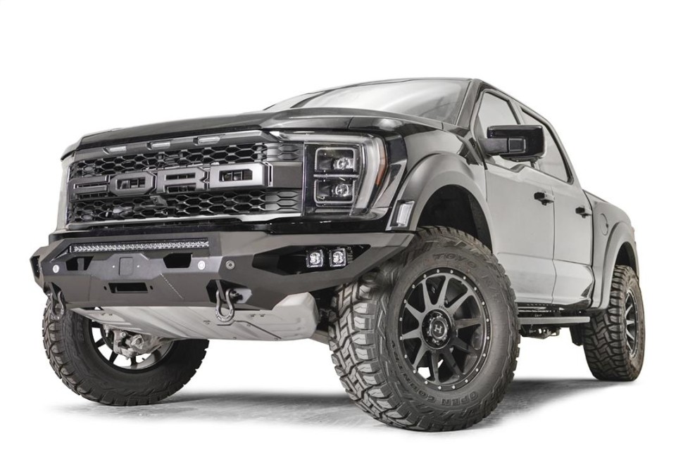 Передний бампер Ford F-150 Raptor 21-26 Matrix Fab Fours FR21-X5351-1