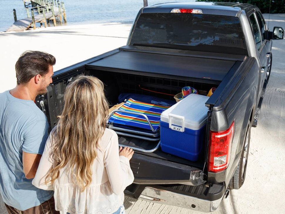 Roll-N-Lock RC226E E-Series Power Retractable Tonneau Cover Chevrolet Silverado/GMC Sierra 2500/3500 20-25 6'9"