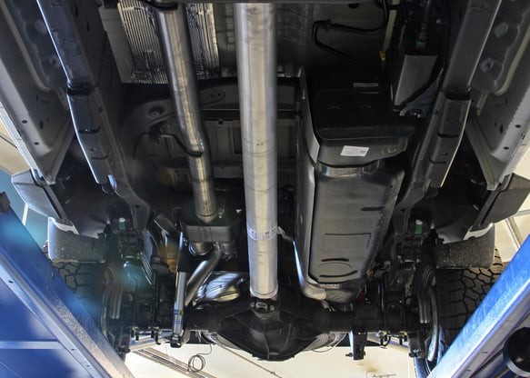 Flowmaster 818112 Outlaw Series Cat-Back Exhaust System Chevrolet Silverado/GMC Sierra 2500/3500 AT4/AT4X/ZR2 20-26