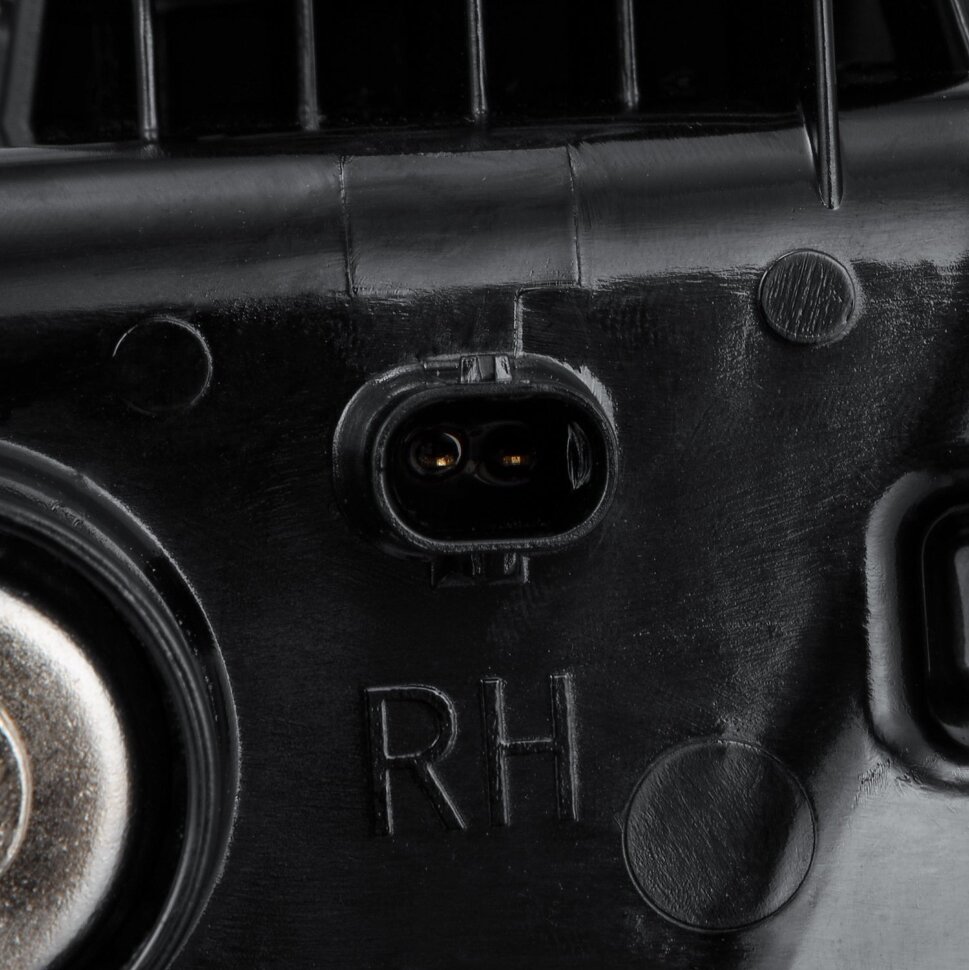 AlphaRex 210021 Led Projector Fog Lights GMC Sierra 1500 22-25