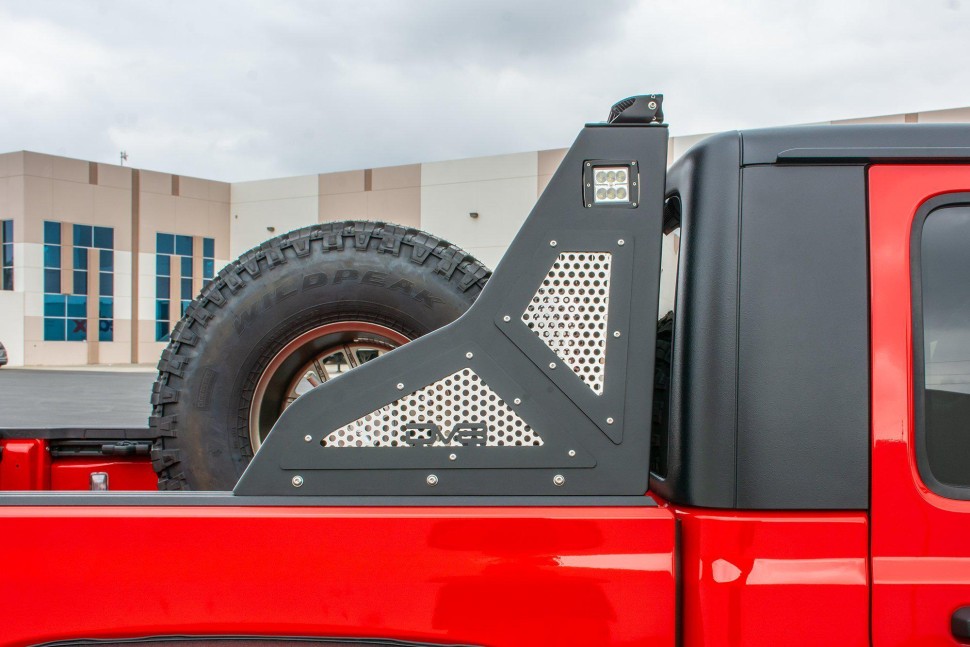 Дуга в кузов Jeep Gladiator JT 20-25 DV8 Offroad RRGL-01