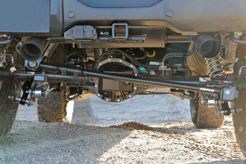 Регульована задня тяга Панара Ford Bronco 21-26 Fabtech FTS22346
