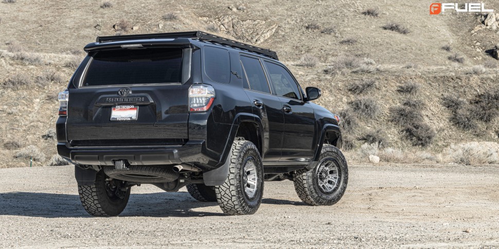 Колесный диск Fuel Off Road Traction Matte Gunmetal W/Black Ring 20x10 ET-18 D82520007547