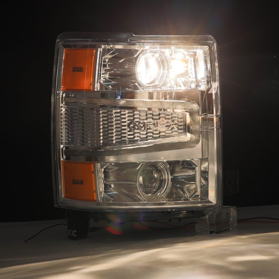 Комплект передних галогеновых фар Chevrolet Silverado 1500 14-15 PRO-Series AlphaRex 880246