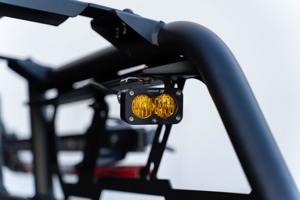 Стійка overland Toyota Tundra/Ford F-150/F-250/F-350/Dodge Ram 1500/2500/3500/Chevrolet Silverado/GMC Sierra 1500 07-24 MTO DV8 Offroad RRUN-03