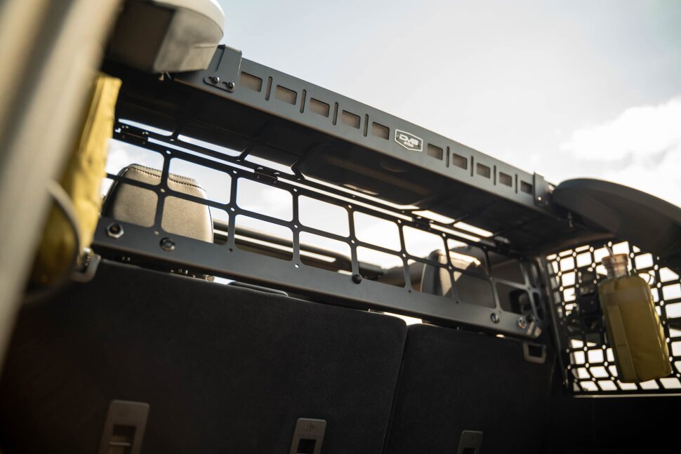 Перегородка для собак Ford Bronco 21-24 4 Door DV8 Offroad MPBR-10