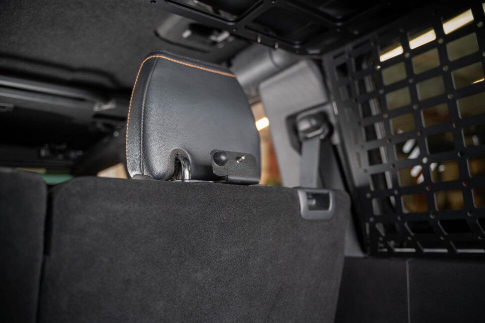 Перегородка для собак Ford Bronco 21-24 4 Door DV8 Offroad MPBR-10