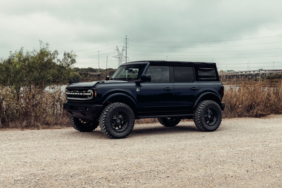 Колісний диск Black Rhino Kelso Matte Black W/Blk Bolts 17x9 ET-12 1790KLS-26140M12