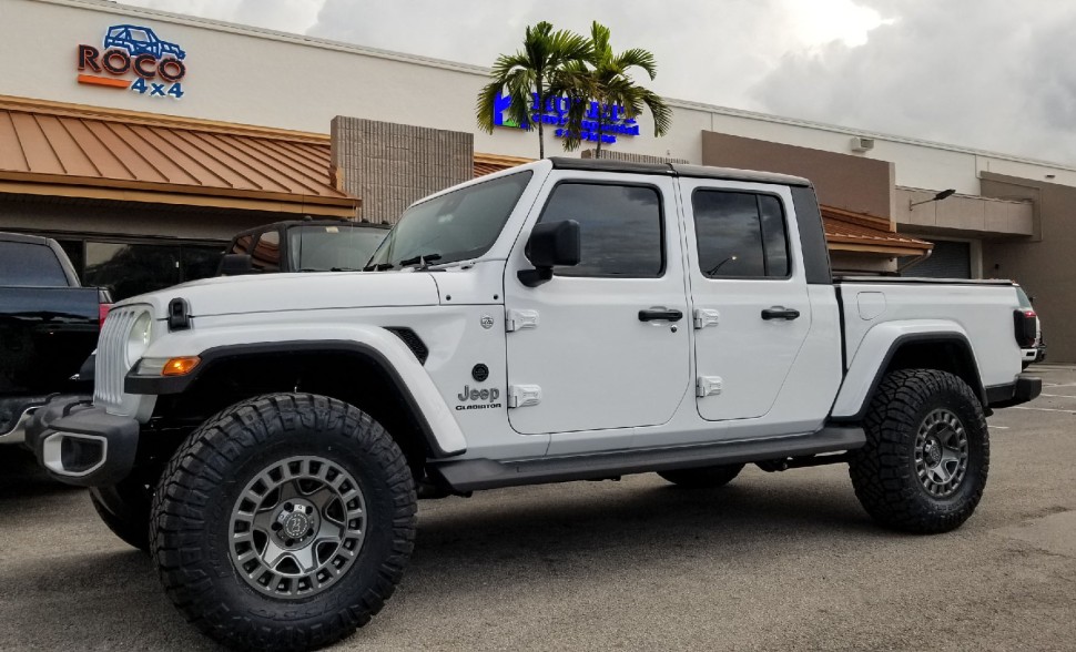 Колісний диск Black Rhino York Matte Gunmetal 17x9 ET-12 1790YRK-25127G71