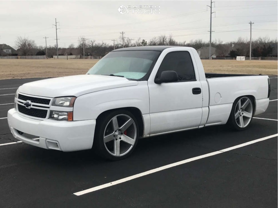 Колісний диск DUB Wheels Baller S218 Gloss Silver Brushed 22x9.5 ET+26 S218229585+26