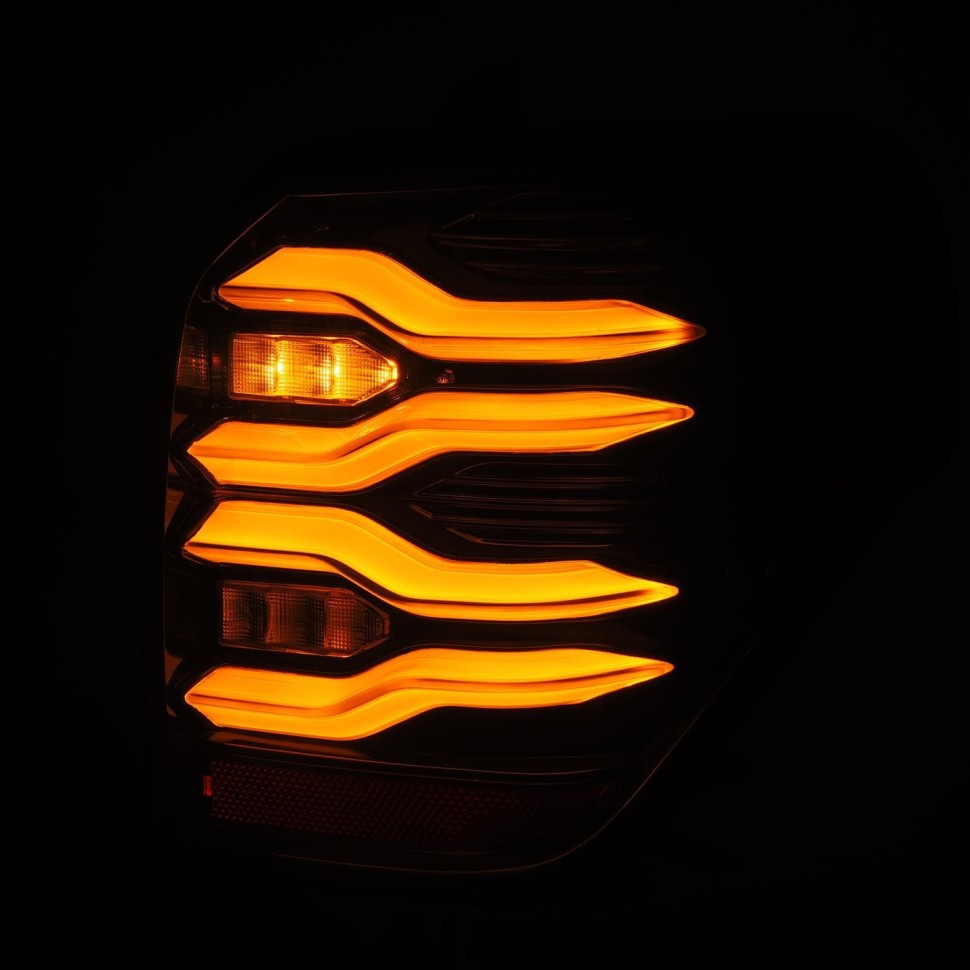 Світлодіодні задні ліхтарі Toyota 4Runner 10-23 LUXX-Series AlphaRex 690030