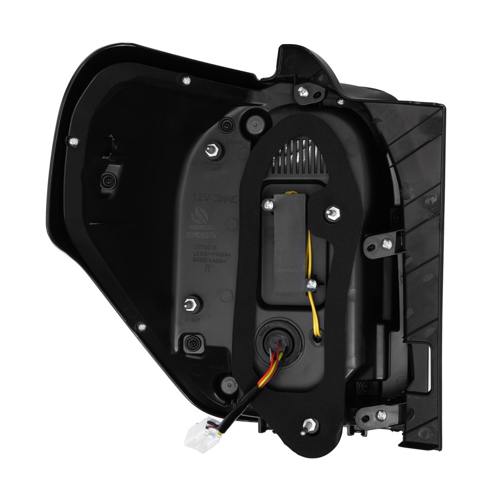 Світлодіодні задні ліхтарі Toyota 4Runner 10-23 LUXX-Series AlphaRex 690030