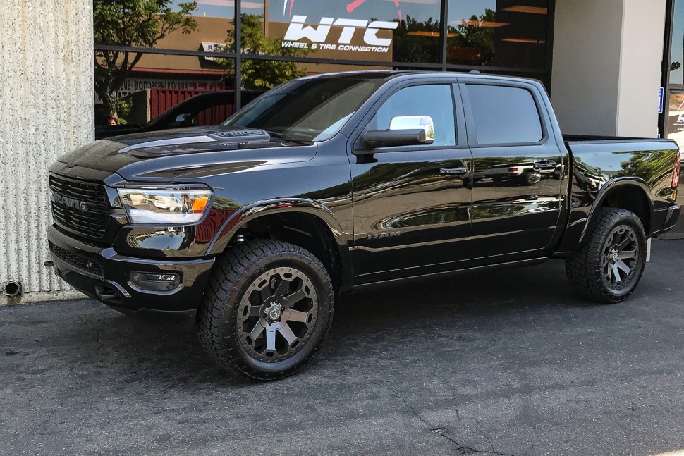 Black Rhino 1790WAR128180M25 Warlord Wheel Matte Black W/Machine Dark Tint Lip 17x9 +12