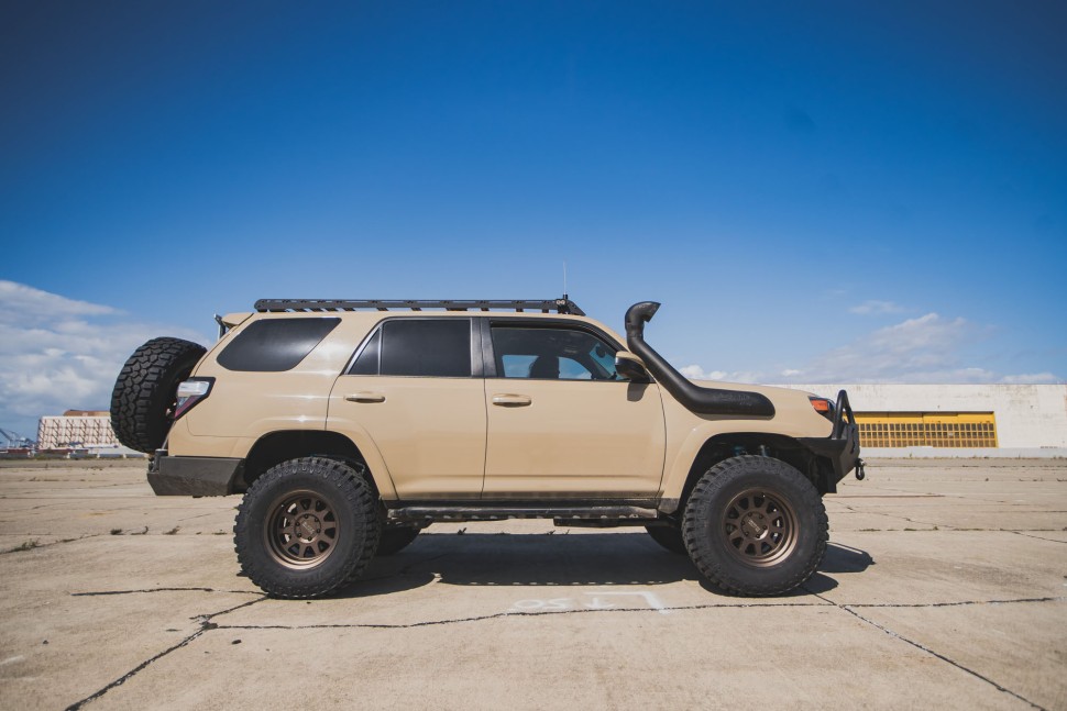 Black Rhino 1785SDM006114Z76A Stadium Wheel Matte Bronze 17x8.5