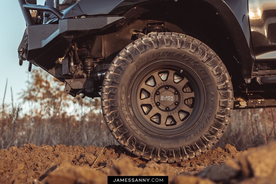 Black Rhino 1785SDM006114Z76A Stadium Wheel Matte Bronze 17x8.5