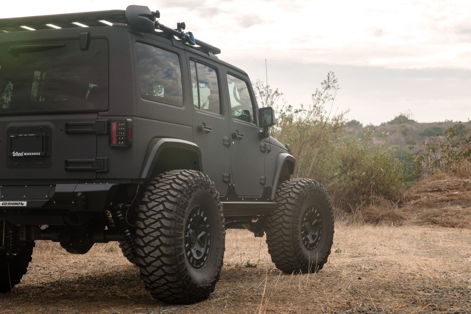 Black Rhino 1780YRK355114G76 York Wheel Matte Gunmetal 17x8 +35