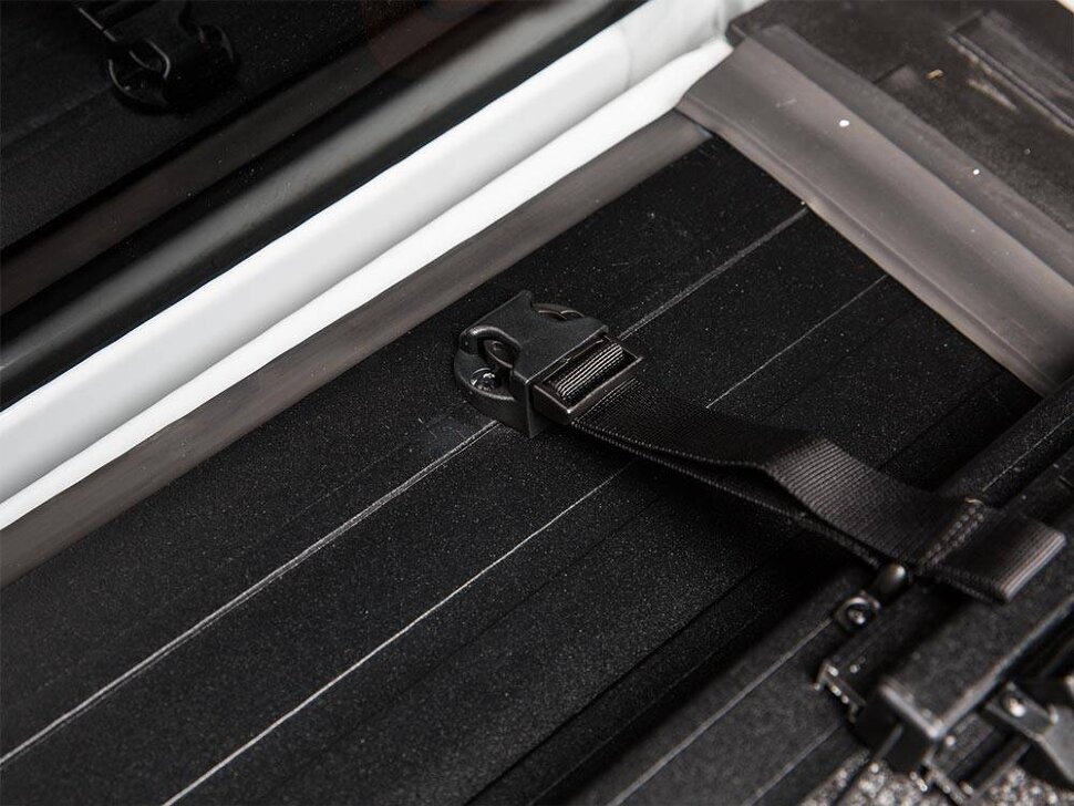 UnderCover UX42017 Ultra Flex Hard Folding Tonneau Cover Toyota Tundra 22-25 5'7"