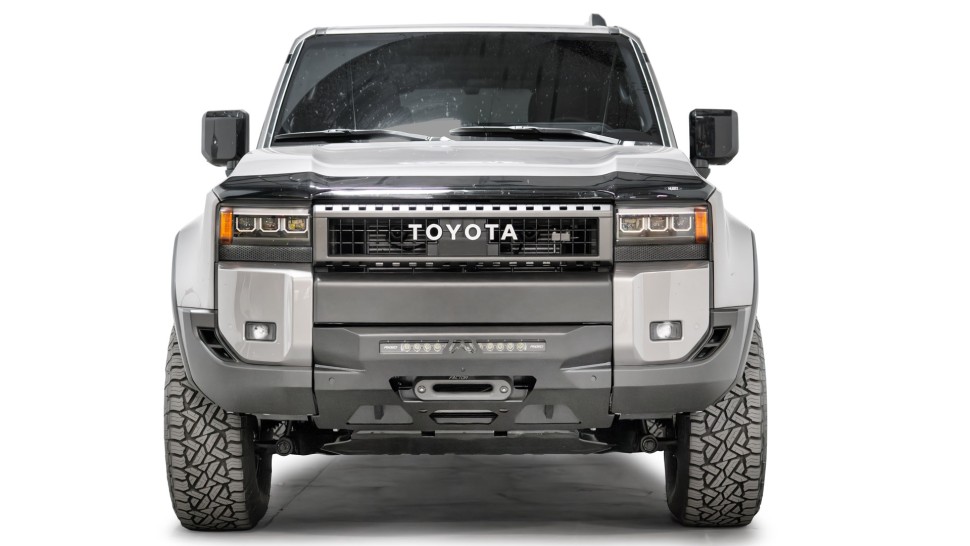 Крепление для лебёдки Toyota Land Cruiser 250 24-26 Fab Fours TL24-N6751-1