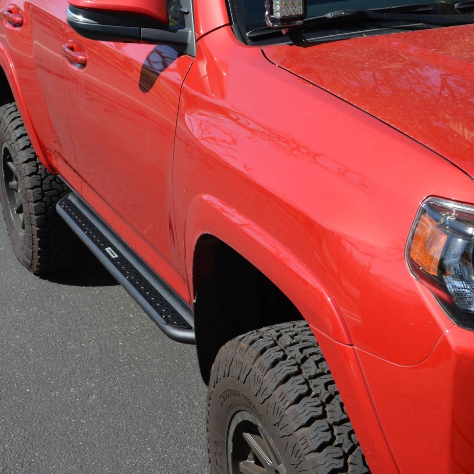 Подножки Toyota 4Runner 14-22 Dominator Xtreme DSS Go Rhino DSS4425T