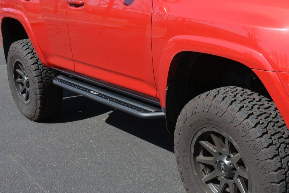 Подножки Toyota 4Runner 14-22 Dominator Xtreme DSS Go Rhino DSS4425T