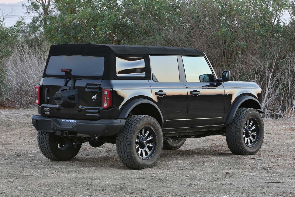 Ліфт-комплект підвіски Ford Bronco 21-26 Lift 3" Fabtech K2378DL