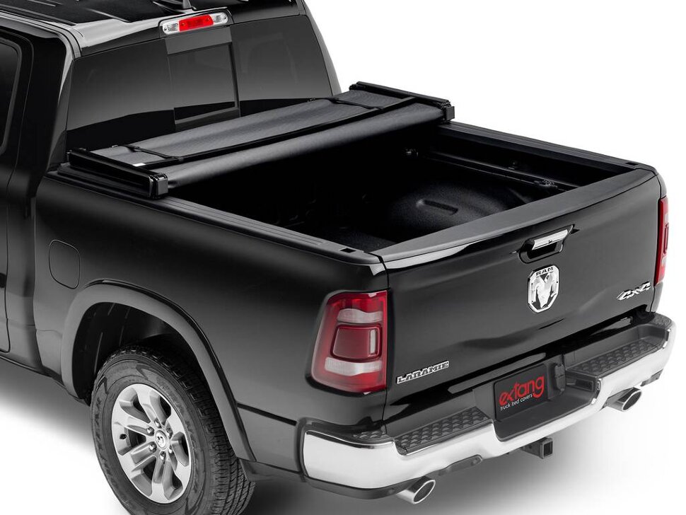Крышка багажника складная мягкая Dodge Ram 1500/2500/3500 09-25 8' Trifecta 2.0 Extang 92435