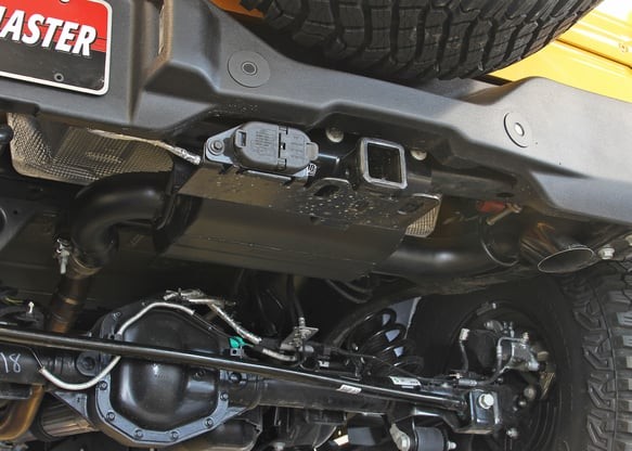 Выхлопная система Axle-Back Ford Bronco 21-26 American Thunder Flowmaster 818121