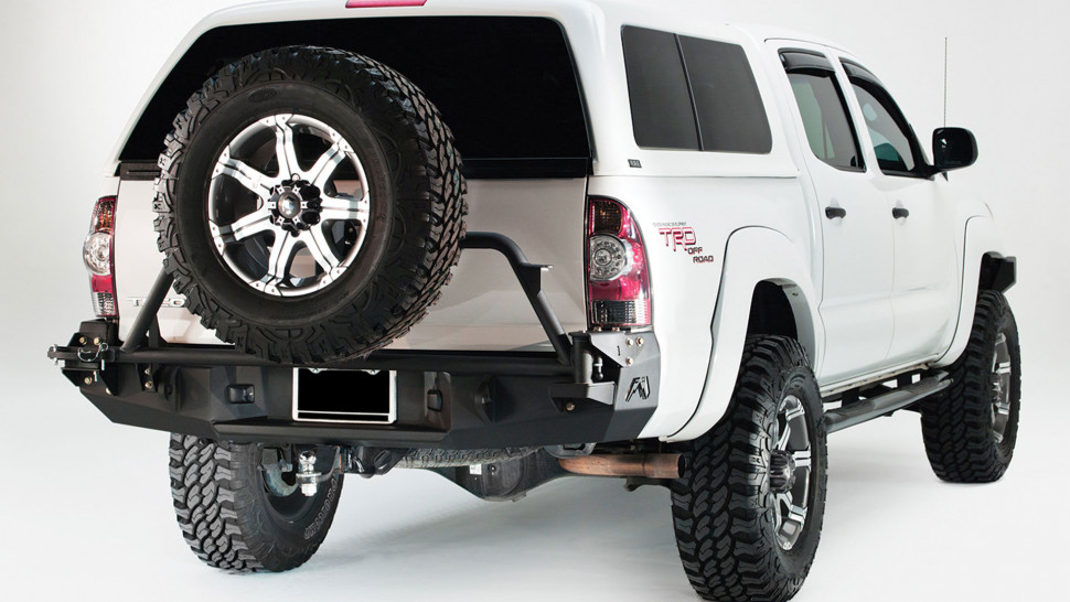 Fab Fours TT05-Y1351-1 Premium Rear Bumper Toyota Tacoma 05-15