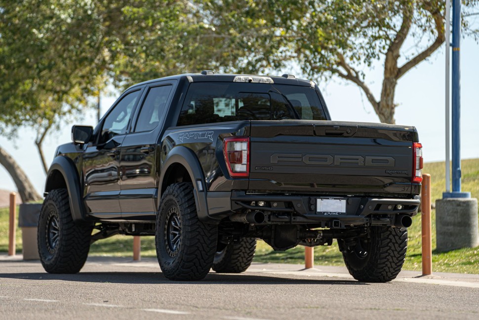 Задний бампер Ford F-150 Raptor/Raptor R 21-25 Addictive Desert Designs R218571280103