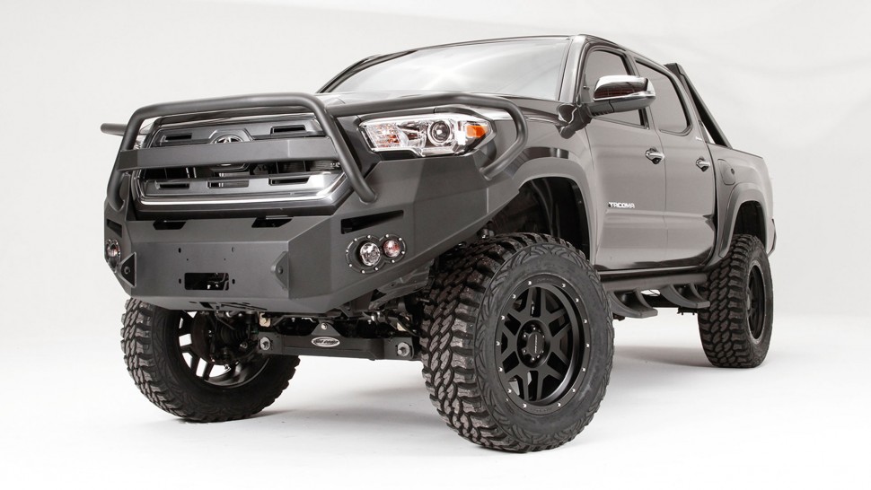 Fab Fours TT16-B3650-1 Premium Front Bumper With Full Guard Toyota Tacoma 16-22